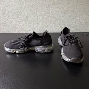 Le Shellah Women’s Black Knit Sneakers with Clear Sole 9